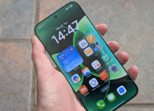 Check Out Xiaomi 17 Pro Max Review: The Flagship That’s Quietly Outshining the iPhone