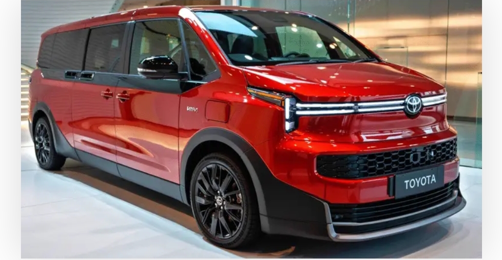 New Toyota Sienna 2025