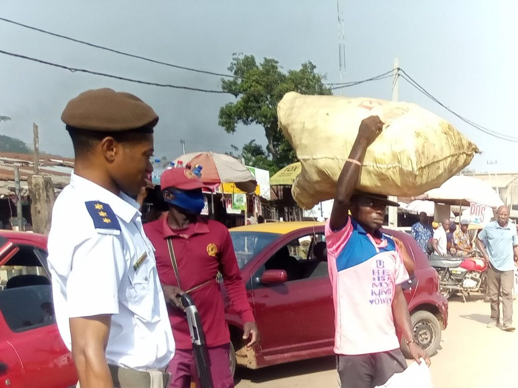 Oyo State Arrests 19 Illegal Scavengers, Seals Food Processing Facility